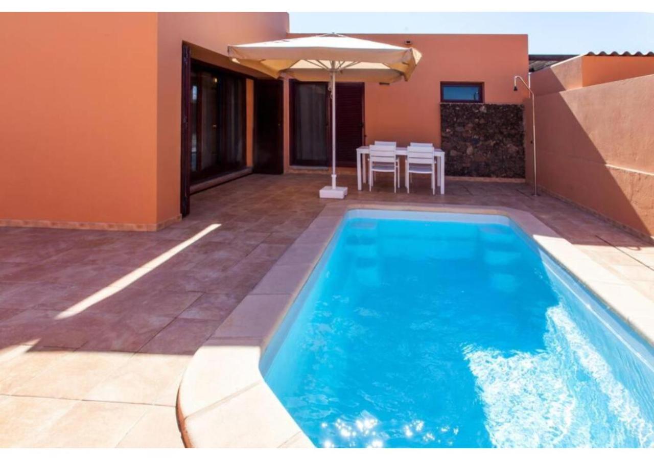 Anahi Homes Corralejo - Villa Dracaena 2 La Oliva Exterior photo