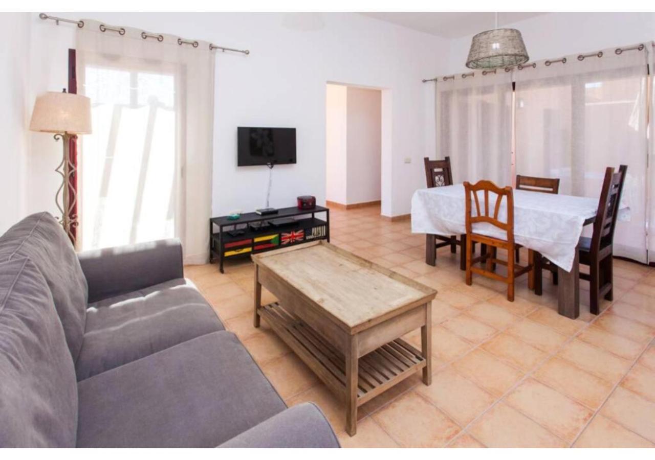 Anahi Homes Corralejo - Villa Dracaena 2 La Oliva Exterior photo